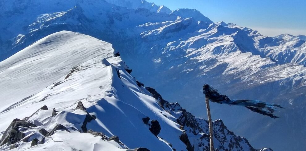 Pangarchulla Peak Trek